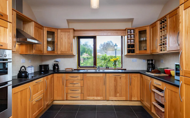 Semi detached house, Kenmare