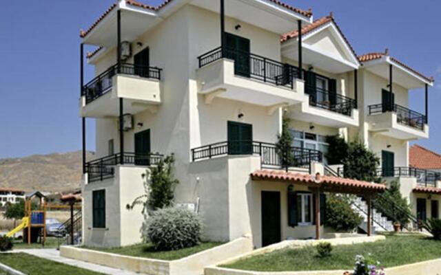 Aristi Studio Apartments
