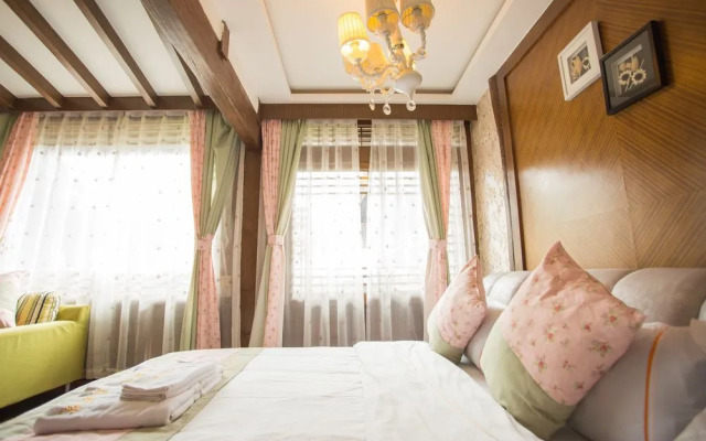 Mufu Bieyuan Hostel