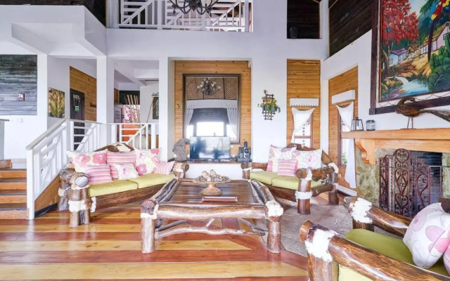 Villa ines-4X4only-Jarabacoa-View-Jacuzzi-5BR