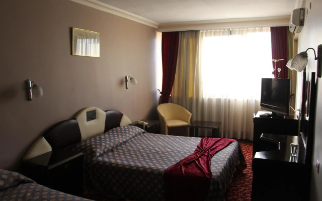 Akyuz Hotel