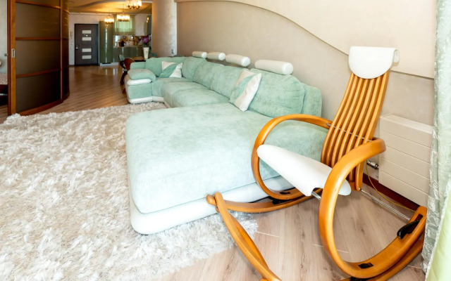 Апартамент на проспекте Пушкина