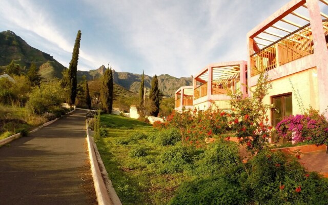 Nice countryside house terrace and views