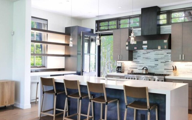 Open Oasis by Exceptional Stays