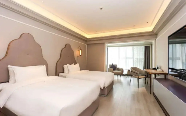 Mercure Jinan West Railway Station