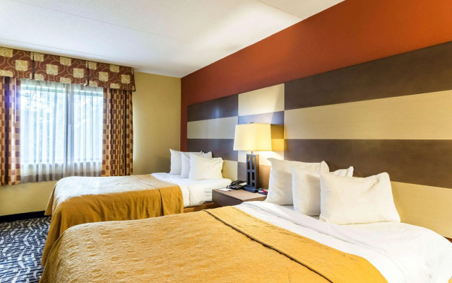 Quality Inn & Suites Mayo Clinic Area