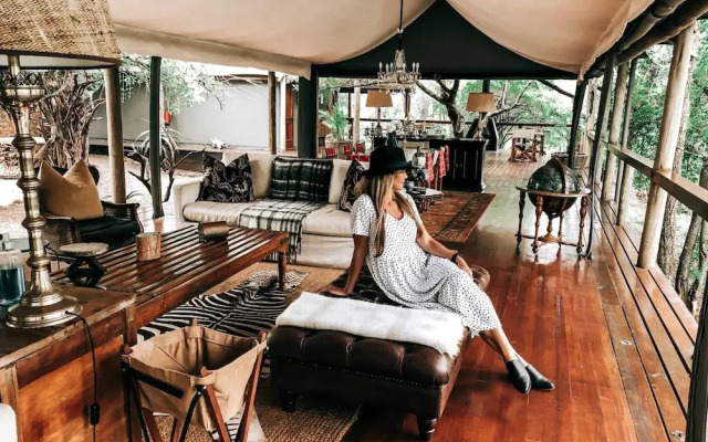 Rhino Sands Safari Camp