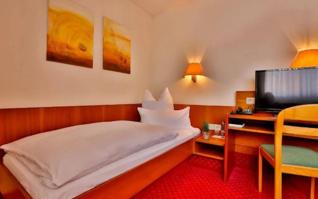 Mayers Waldhorn Hotel