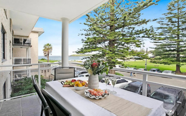 St Tropez Beachside Luxe