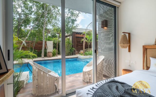 NHOA 107A Lux 2BR Condo Pool access in Aldea Zama