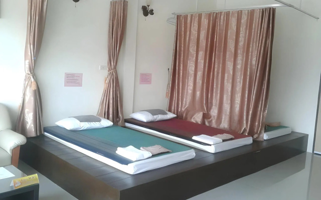 U-Dee Hotel