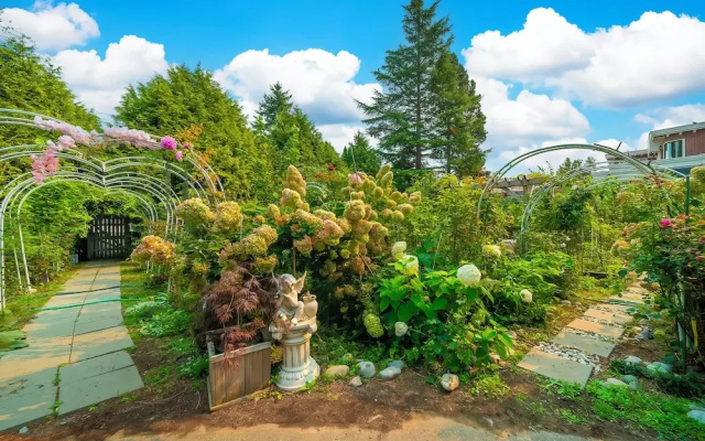 Cozy 3BR Villa Garden View Beach