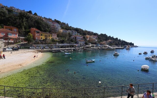 Apartment Riva Rabac / One Bedroom A1