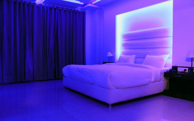 Citron Inn Park Residency