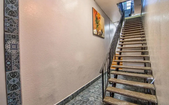 Vinograd Hotel