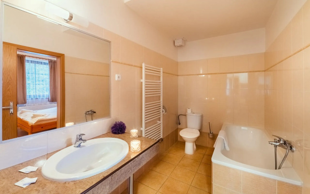 Hotel Velka Klajdovka