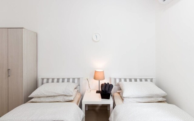 Chic Family Home Near Mont Kiara