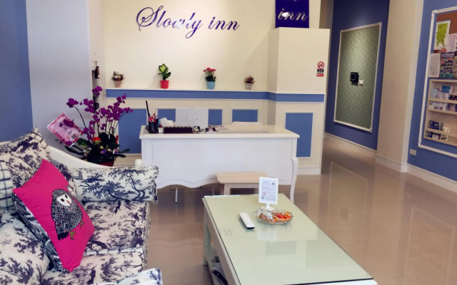 Slowly Inn