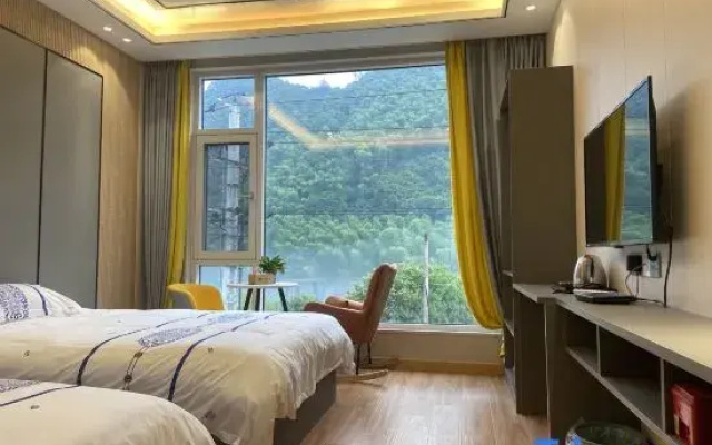 Ningguo Hostel Inn (Sichuan-Tibet Line Store in South Anhui)