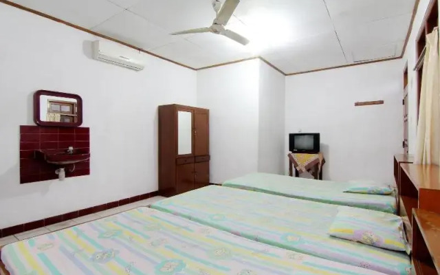 Mas Gun Homestay by ZUZU