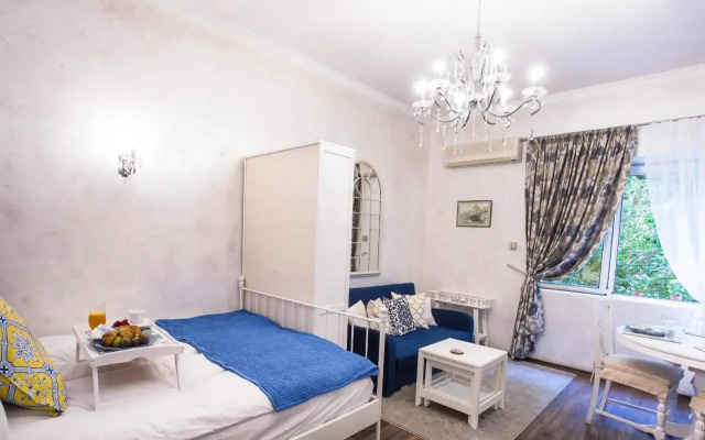 TOP CENTER Designer studio 1 minute to NDK&Vitosha