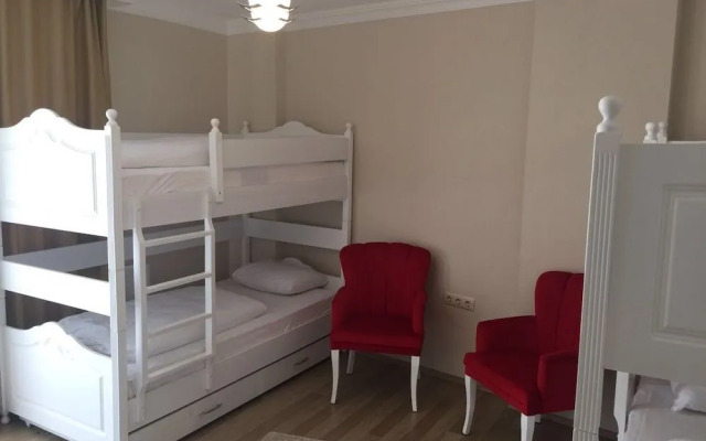Yomra Residence