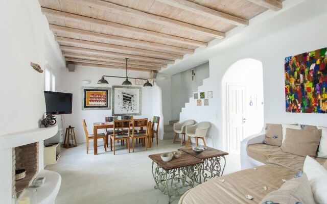 Villa Ilida by Mykonos Pearls
