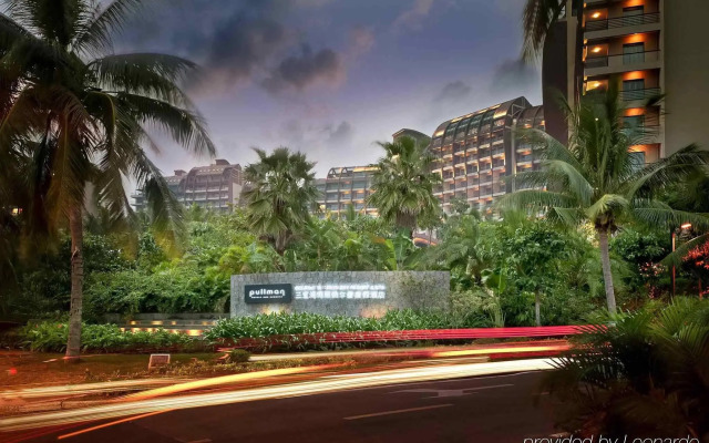 Pullman Oceanview Sanya Bay Resort & Spa