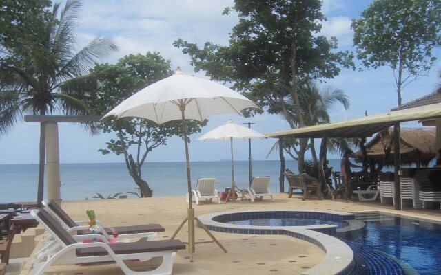 Lanta New Coconut Resort