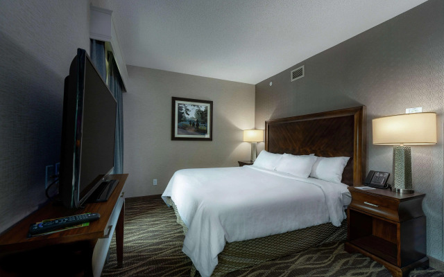 Embassy Suites Saratoga Springs