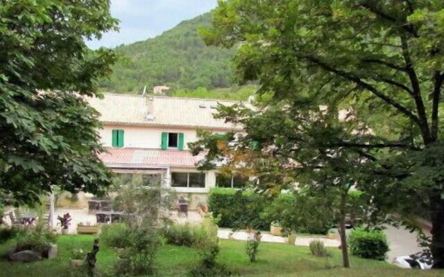 Hôtel Restaurant Le Lachens