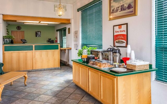 High Desert Inn