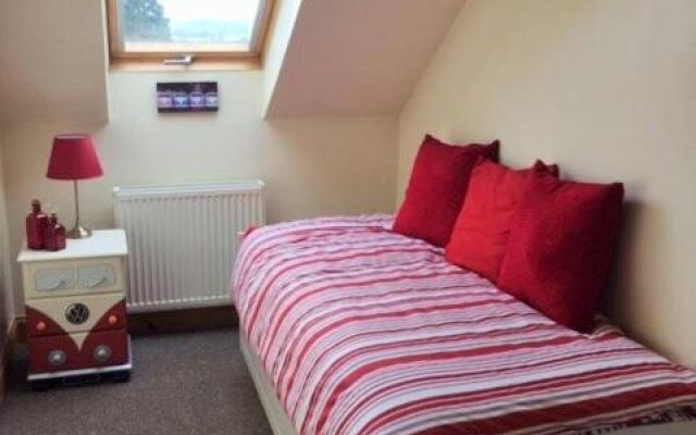 Moffat - Luxury apartment with outstanding views.