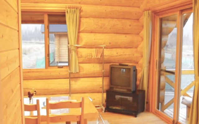 Rental Log Cottage West Village – Guest Rooms – Gujo