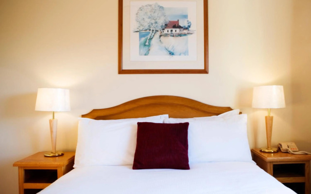 Farmers Kitchen Hotel