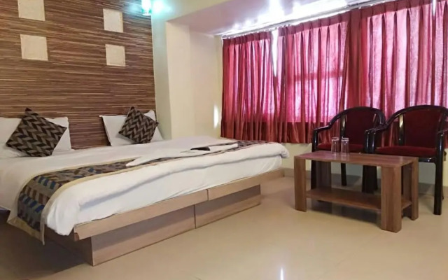 OYO 2289 Hotel Radha Palace
