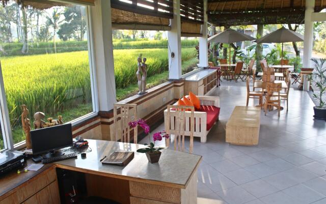 Greenfield Luxury Villas