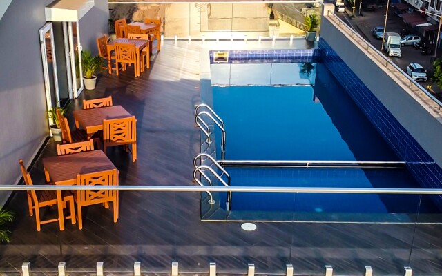 Cosmique Clarks Inn Suites , Goa