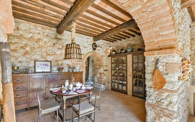 Belvilla by OYO Villa Aiola