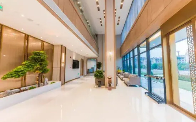 Radisson Sega Hotel Zhoushan Zhujiajian Branch