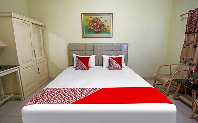 OYO 90968 Graha Family Guest House