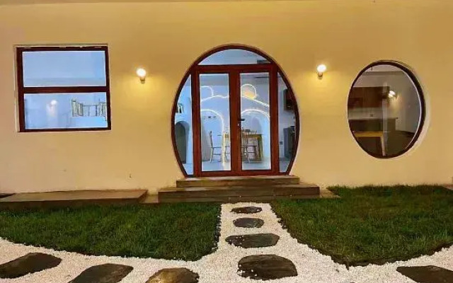 Tianjin hobbit cabin B & B (xijingyu store)