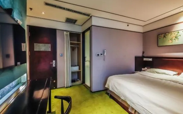 Zhengzhou Lanyu Foot Bath Boutique Hotel (Zhongzhou Avenue Dongfeng Road) – Guest Rooms – Zhengzhou