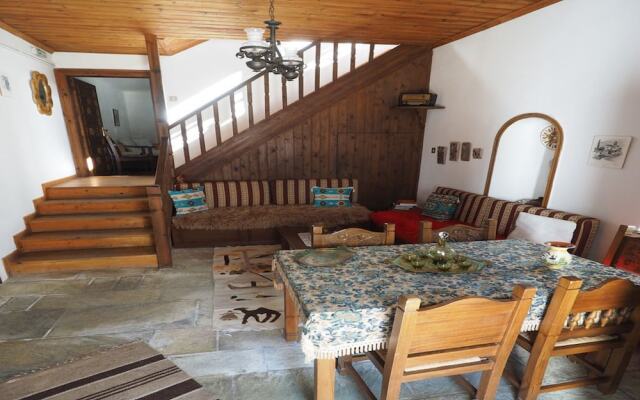 Kleitsa Guesthouse