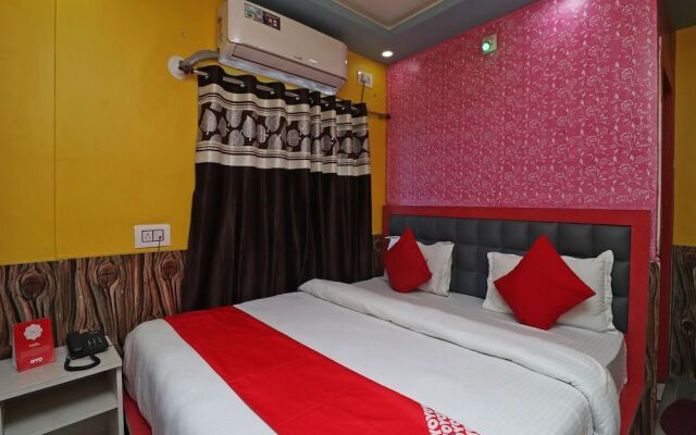 Oyo 37334 Hotel Happy