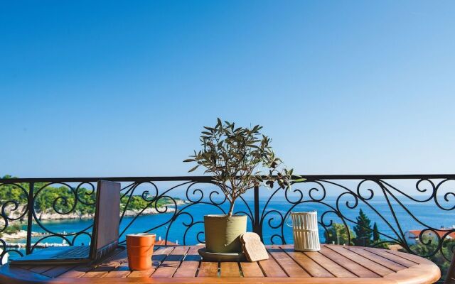 Elaia Boutique Apartments