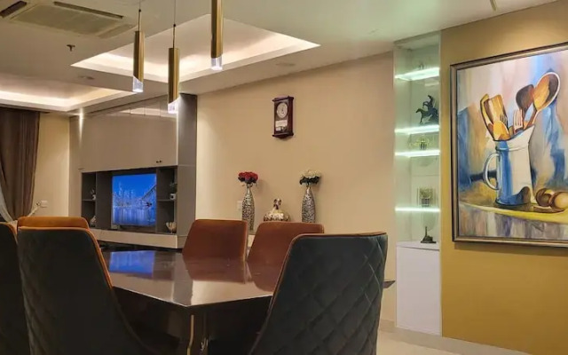 Goldcrest Luxury Apartments