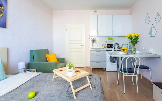 Welcome Home (Velkom Home) on 149 Narodnaya Opolcheniya Avenue