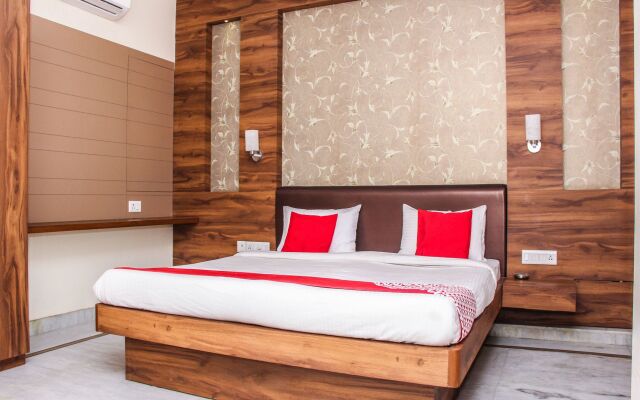 Collection O 14600 Hotel Chawla