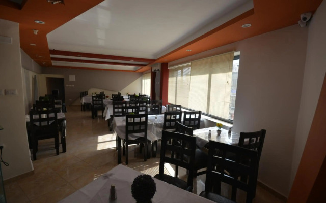 New Metropole Hotel